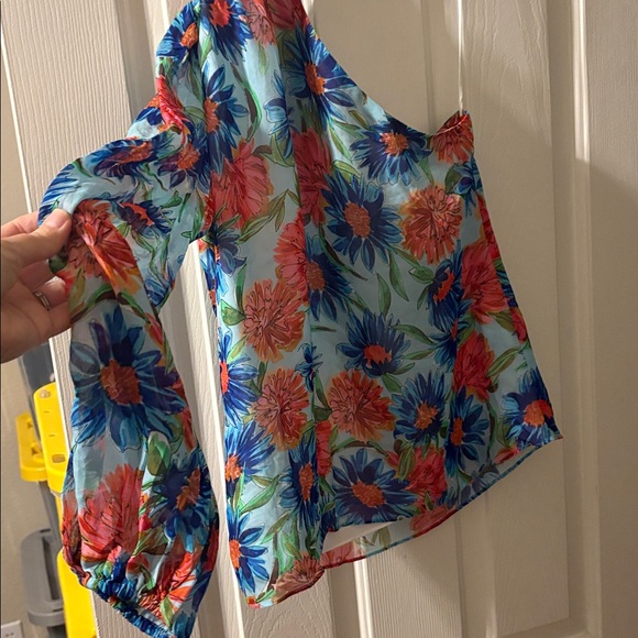 Milly Revolve NWT Emilia Painted Dahlia Print Top Size 0-2 - Picture 6 of 8